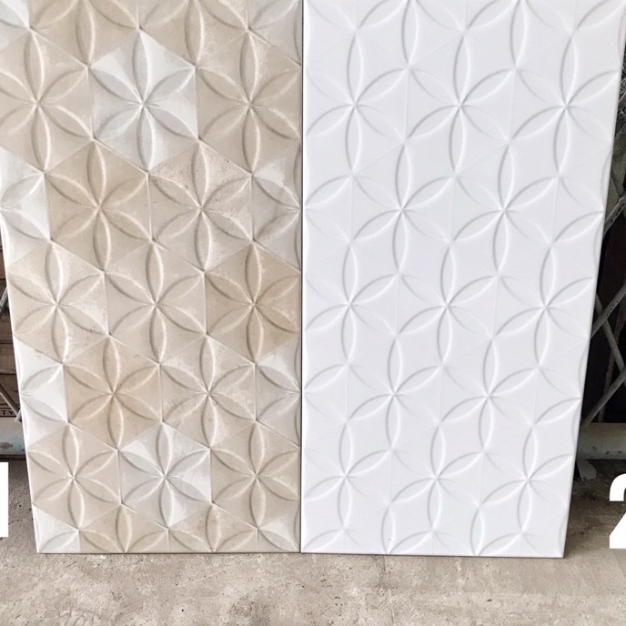 Terlaku.. keramik 30x60 putih motif (kilap)/ keramik dinding kamar mandi/keramik dinding dapur/keramik dinding putih motif.