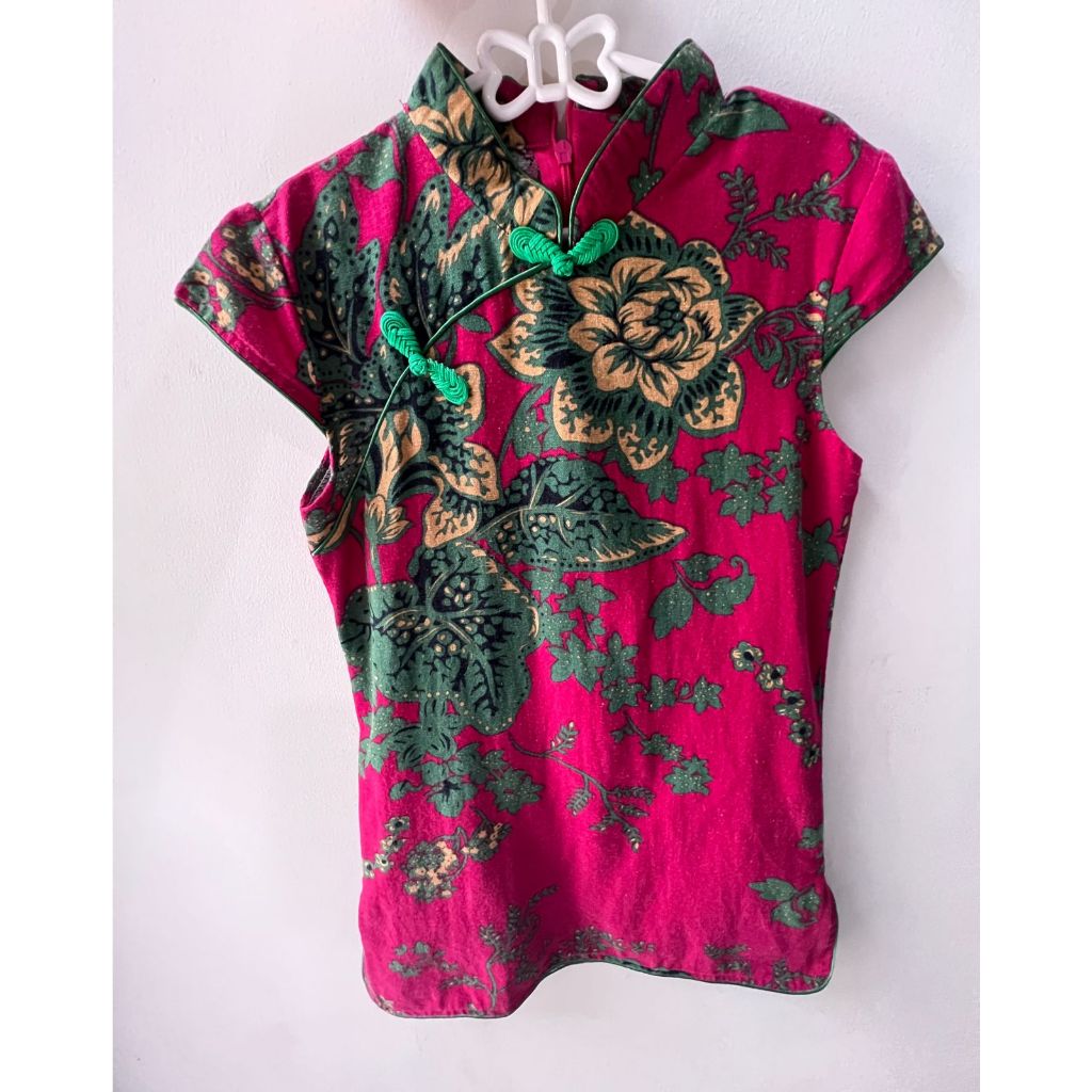 Preloved Qibao / Cheongsam / Baju Imlek Anak Perempuan