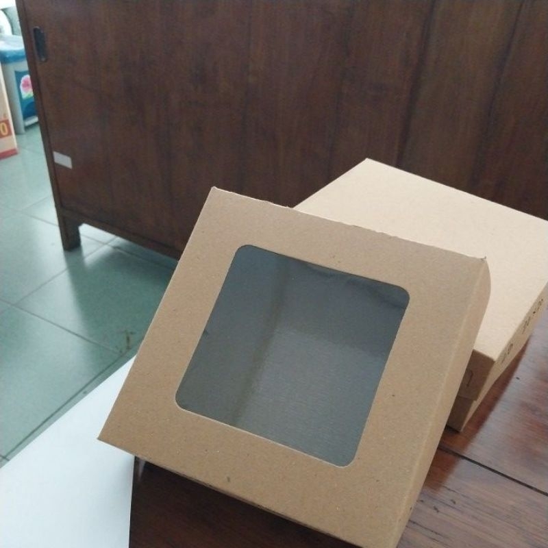 

lunch box 16x16 polos