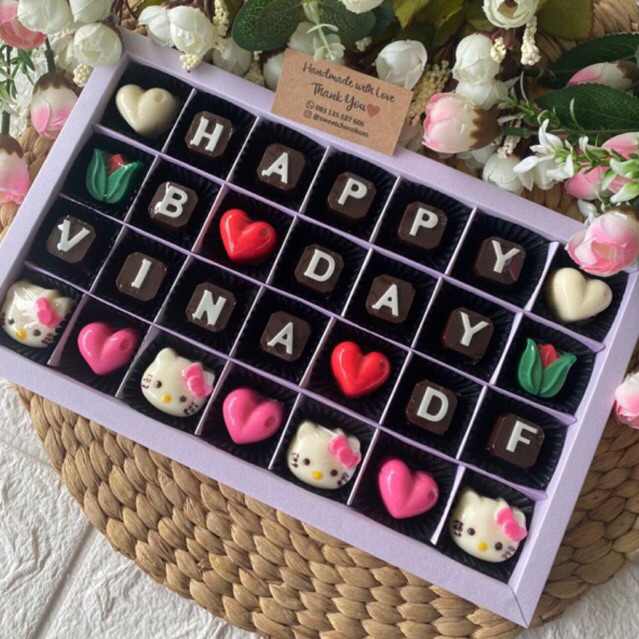 

COKLAT CUSTOM 28 SEKAT BY SWEETCHOCOBOXS