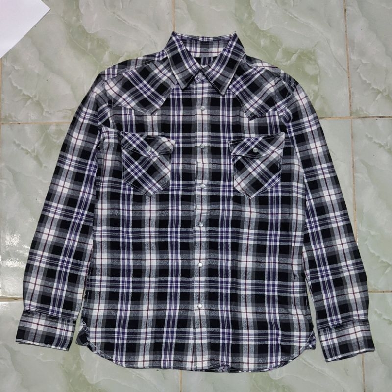 Kemeja Panjang Flanel Veterano Ungu Plaid Pattern Original Second Preloved