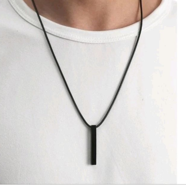 Kalung Rantai Panjang Hitam Liontin Balok Pria Wanita