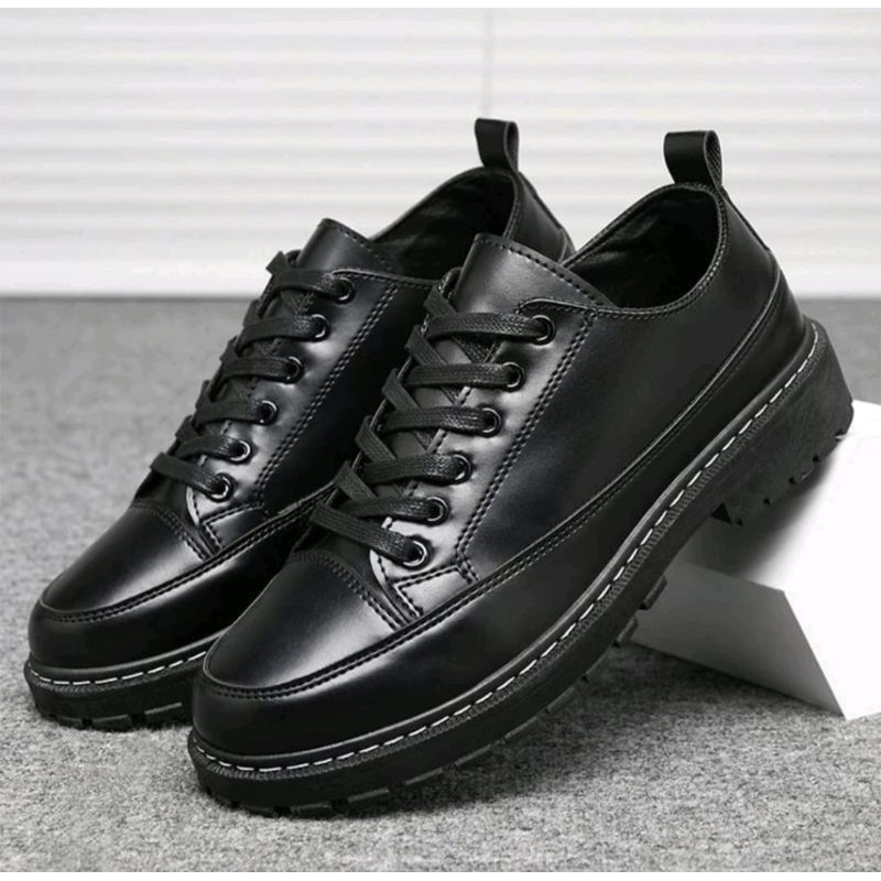 SEPATU DOCKMART KANTOR/SEPATU DOCKMART PRIA
