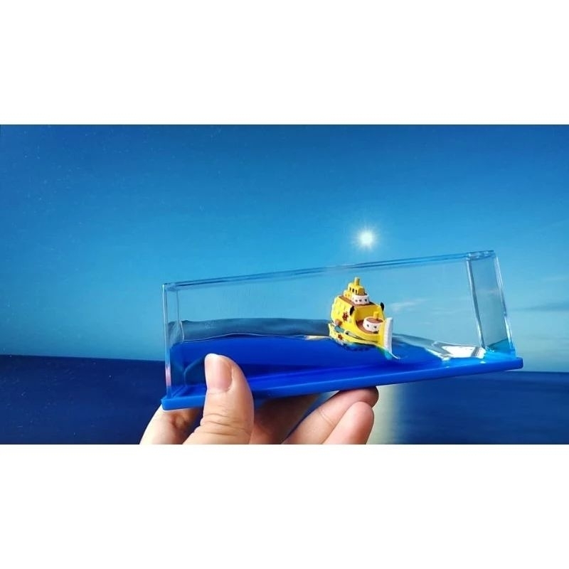 Hiasan Dekorasi Trafalgar Law Submarine Boat/One Piece
