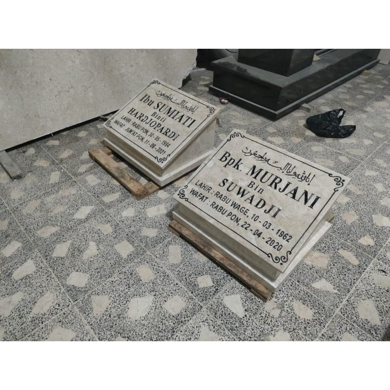 BATU NISAN MARMER MURAH KOTAK DUDUKAN
