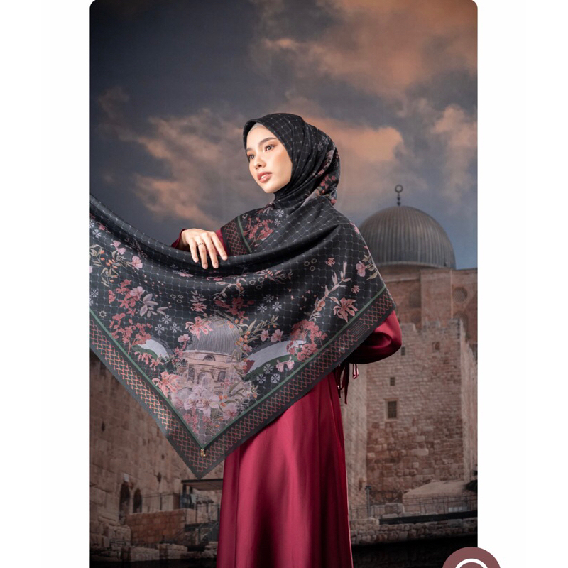 HUMA SCARF HEYLOCAL