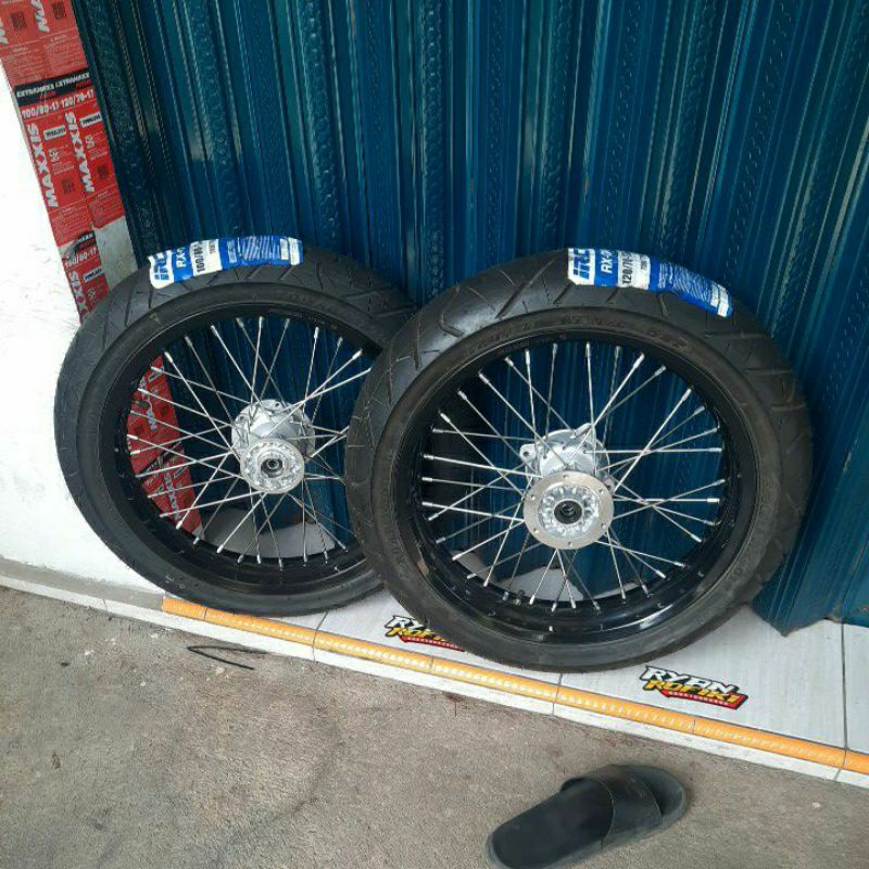 Ban set velg set roda set supermoto klx