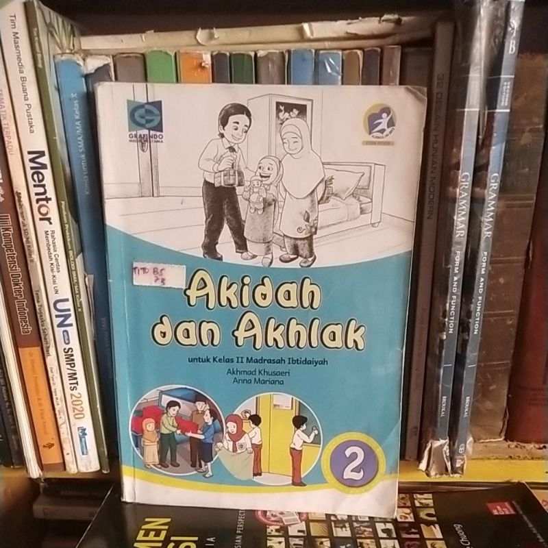 buku akidah dan akhlak kelas 2 madrasah ibtidaiyah-sd