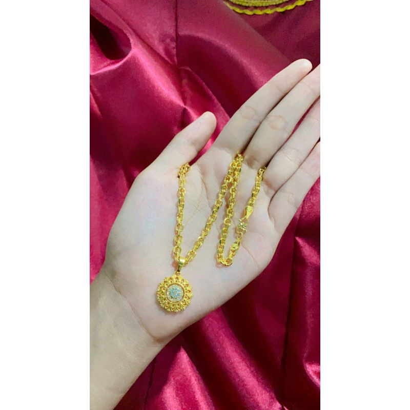 kalung rantai bunga matahari