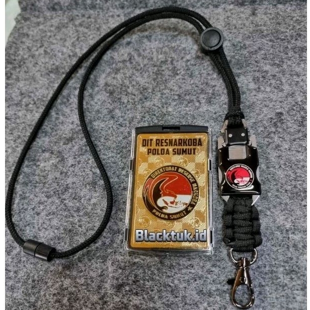 

plat id custom DITRESNARKOBA full set cover dan lanyard