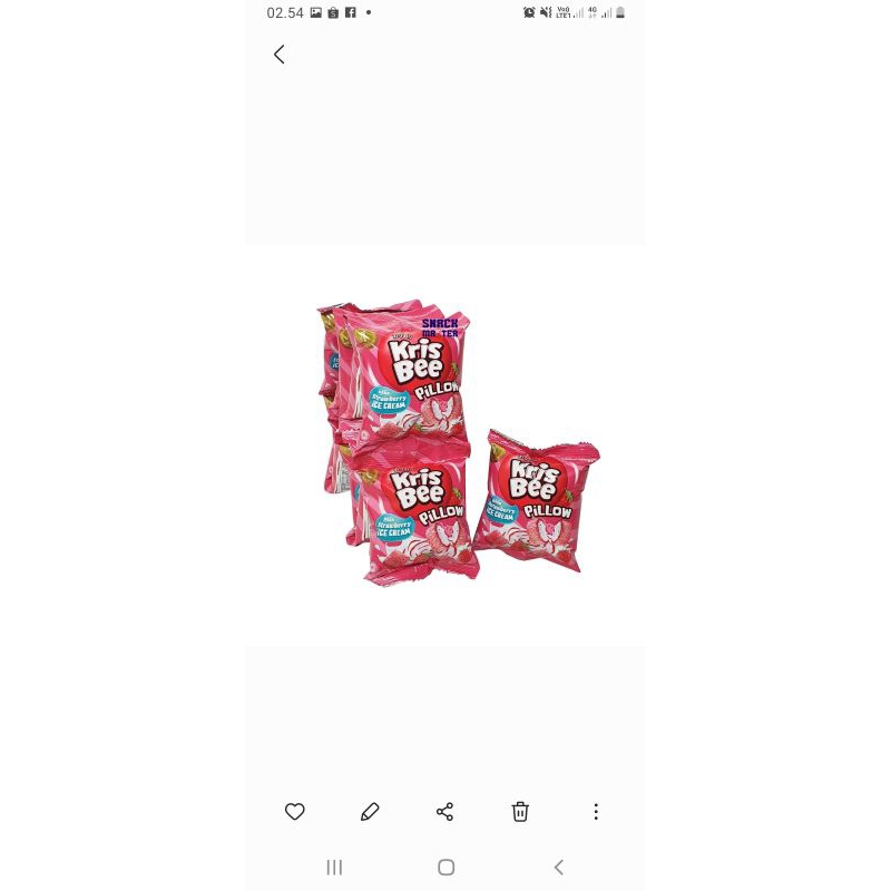 

makanan ringan , snack krisbee pillows 7 gr 1 renceng isi 10 bungkus