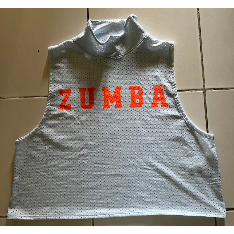PRELOVED - tanktop turtle neck ZUMBA WEAR ORIGINAL size M