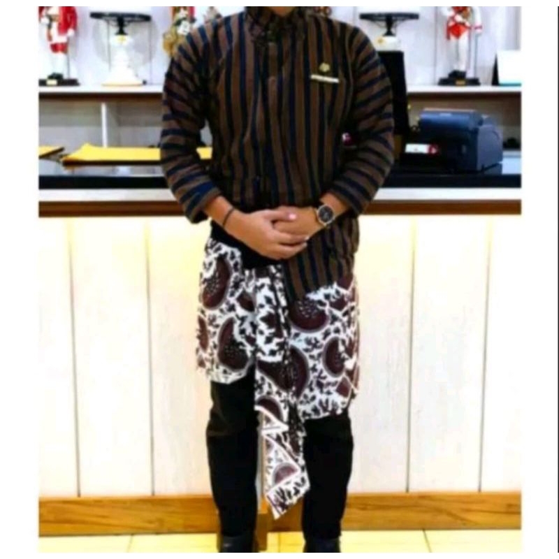 SEMBONG BATIK//JARIK TAPIH