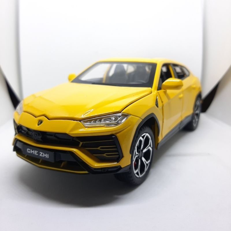 Diecast Miniatur Mobil Lamborghini Urus