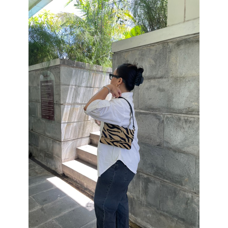 bling it on zebra print faux fur shoulder bag