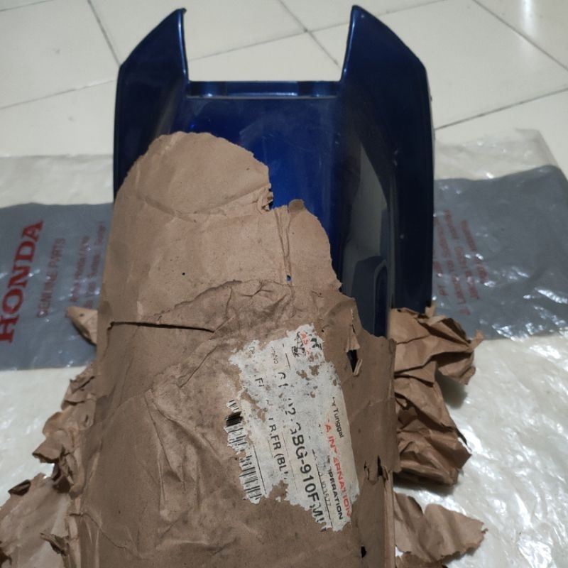 SPAKBOR SLEBOR DEPAN ASTREA GRAND BULUS IMPRESSA BAGIAN B BIRU NOS ORIGINAL