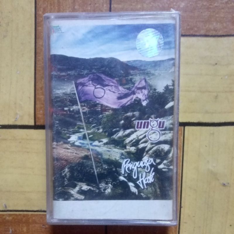 KASET PITA UNGU " PENGUASA HATI "