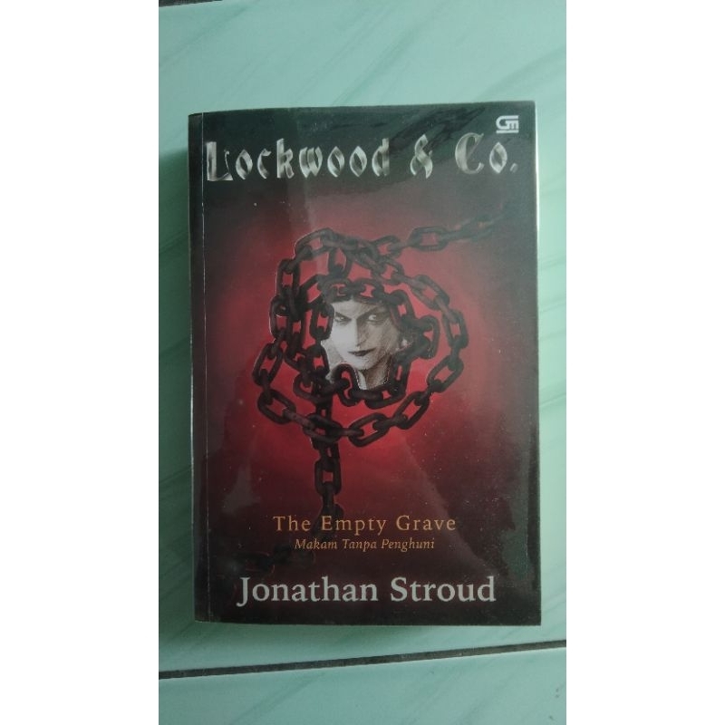 preloved novel Lockwood & Co