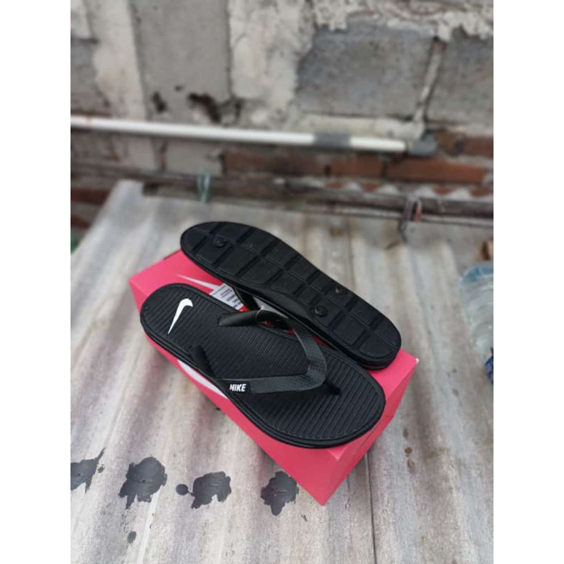 Sandal Nike Jepit Pria dan wanita Hitam / Sendal Cowok dan Cewek Jepit Hitam santai / Sandal Pantai