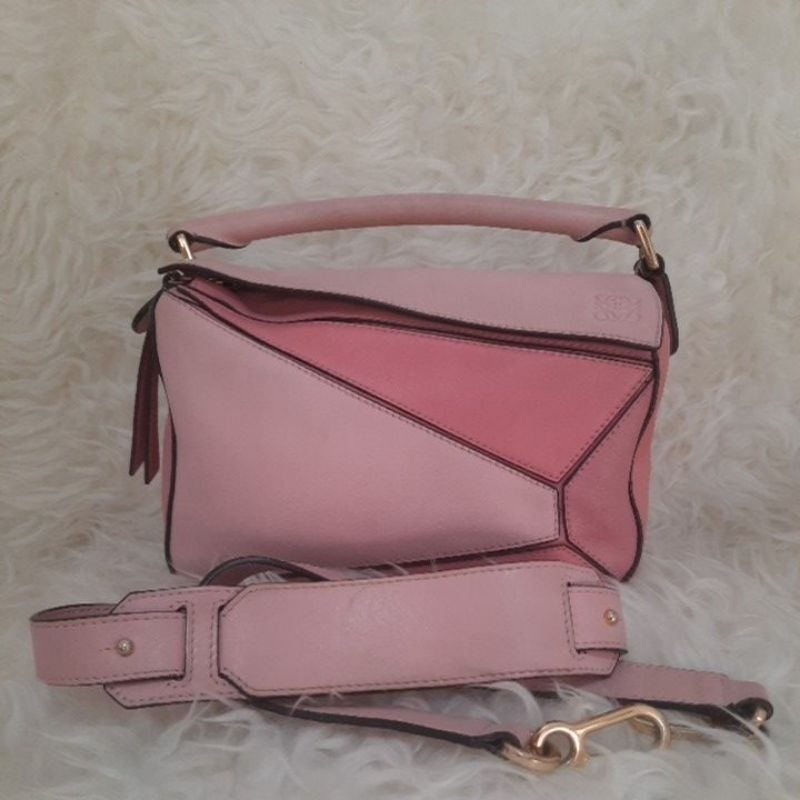 Preloved Loewe Puzzle 3 tone