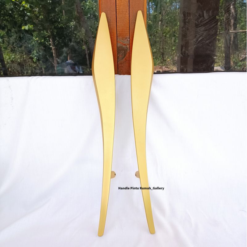 Handle Pintu Kuningan Gagang Pintu Mewah Motif Pedang 60 cm 2 pcs Gold Doff