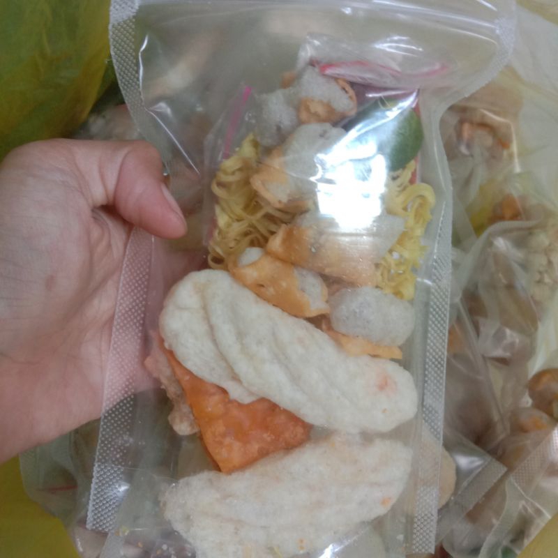 

CUANKI MIE MURAH