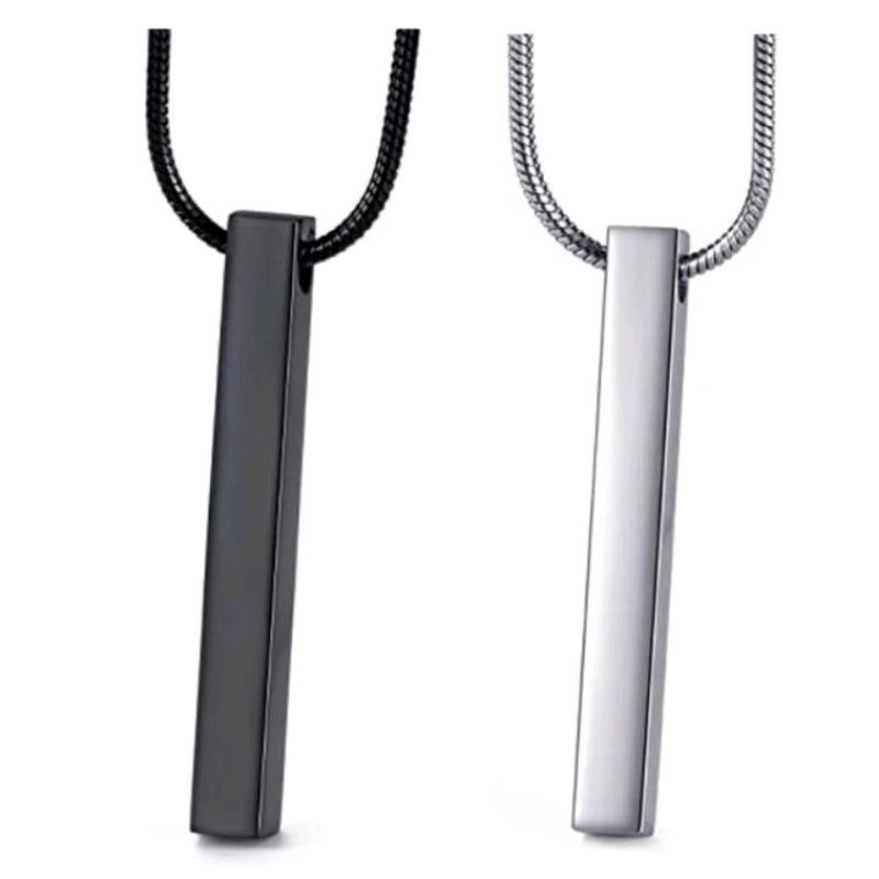 kalung titanium bulat belut silver dan hitam bandul balok hitam dan silver