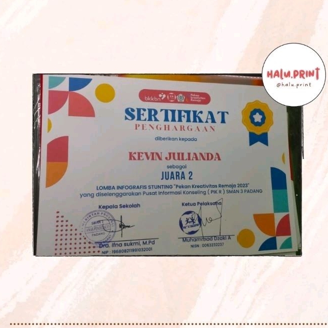 

Cetak Sertifikat Linen bertekstur