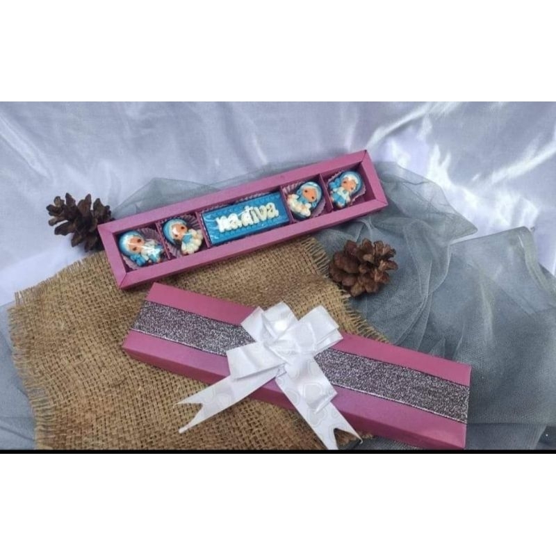 

COKLAT KARAKTER BUAT KADO SPESIAL