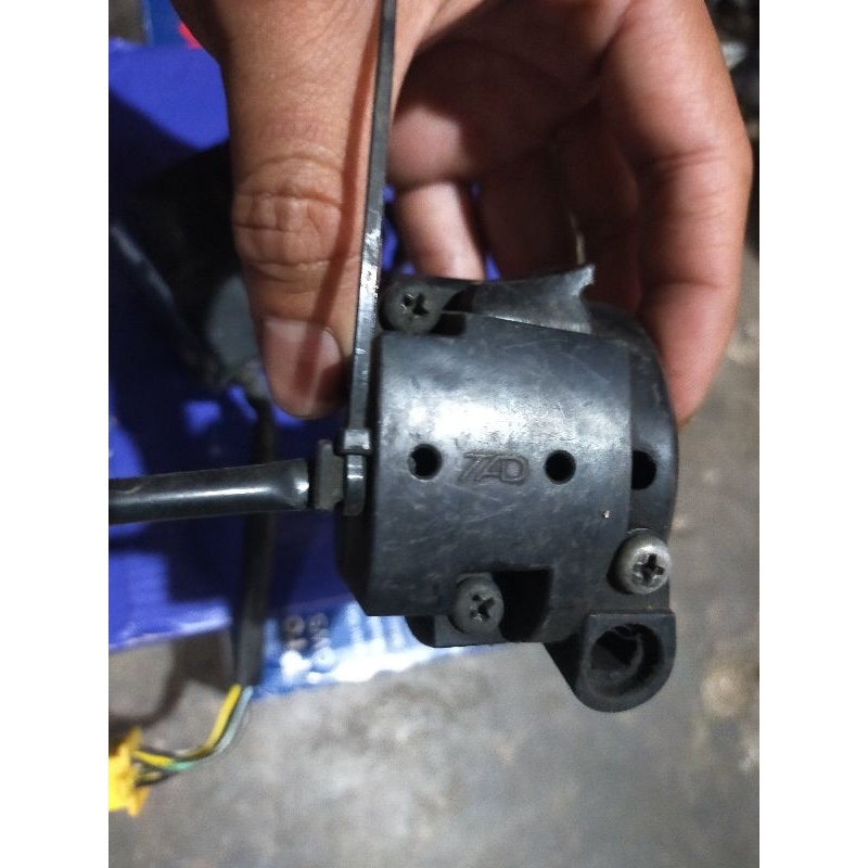 saklar kanan kiri Suzuki Hayate Skywave