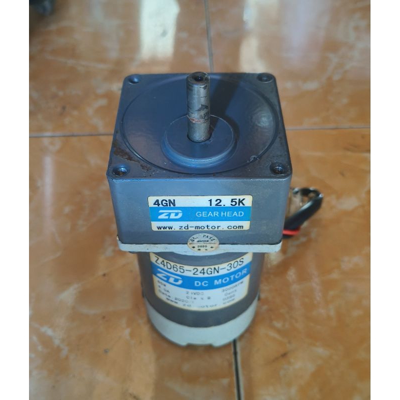 Dc Motor Gearbok ZD 24V Dc 65W Ratio 1 : 12,5 240Rpm