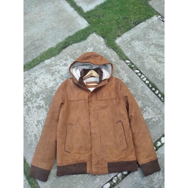 Jaket Musim Dingin Tebal