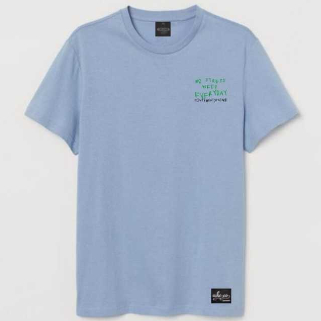 Kaos T-shirt Pria Dewasa Baby Blue Premium