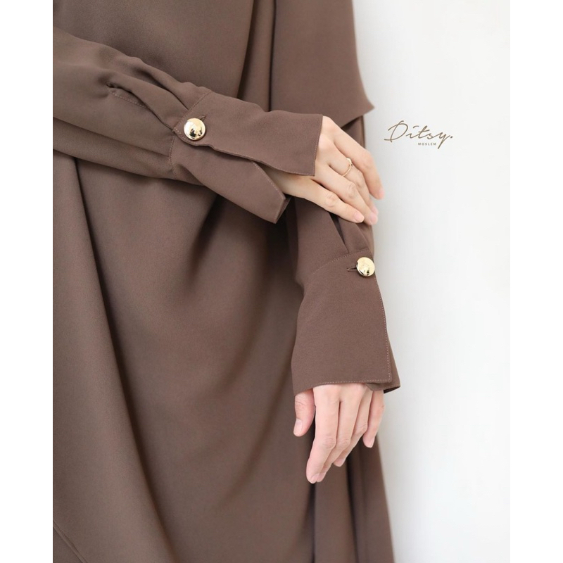 DITSY MOSLEM LORRY CARAFE XL