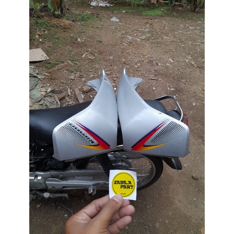 sayap luar honda kirana silver original copotan