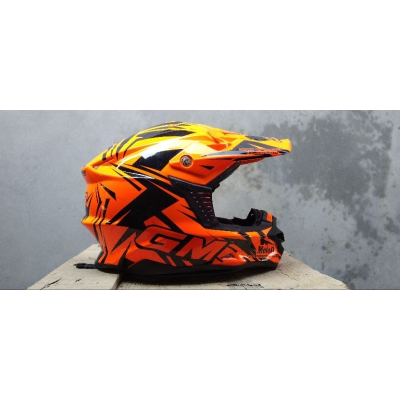Helm full face GM supercross size M