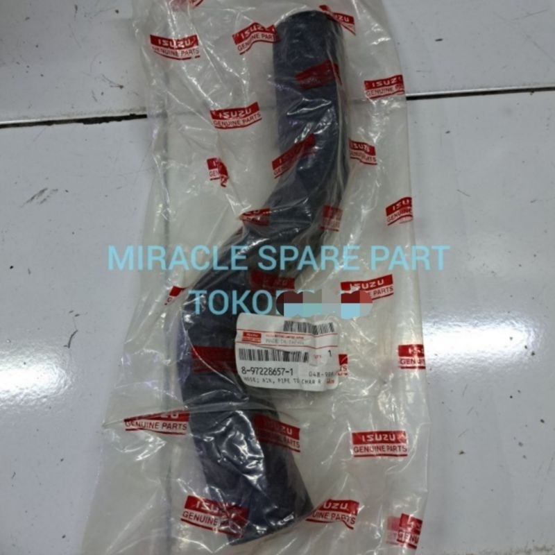 Selang Hawa Udara Pendek Isuzu ELF NHR55 NKR55 NLR55 Turbo