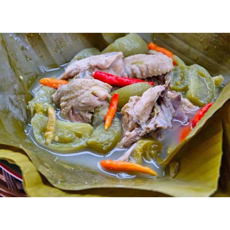 

Garang asem ayam kampung tanpa santan