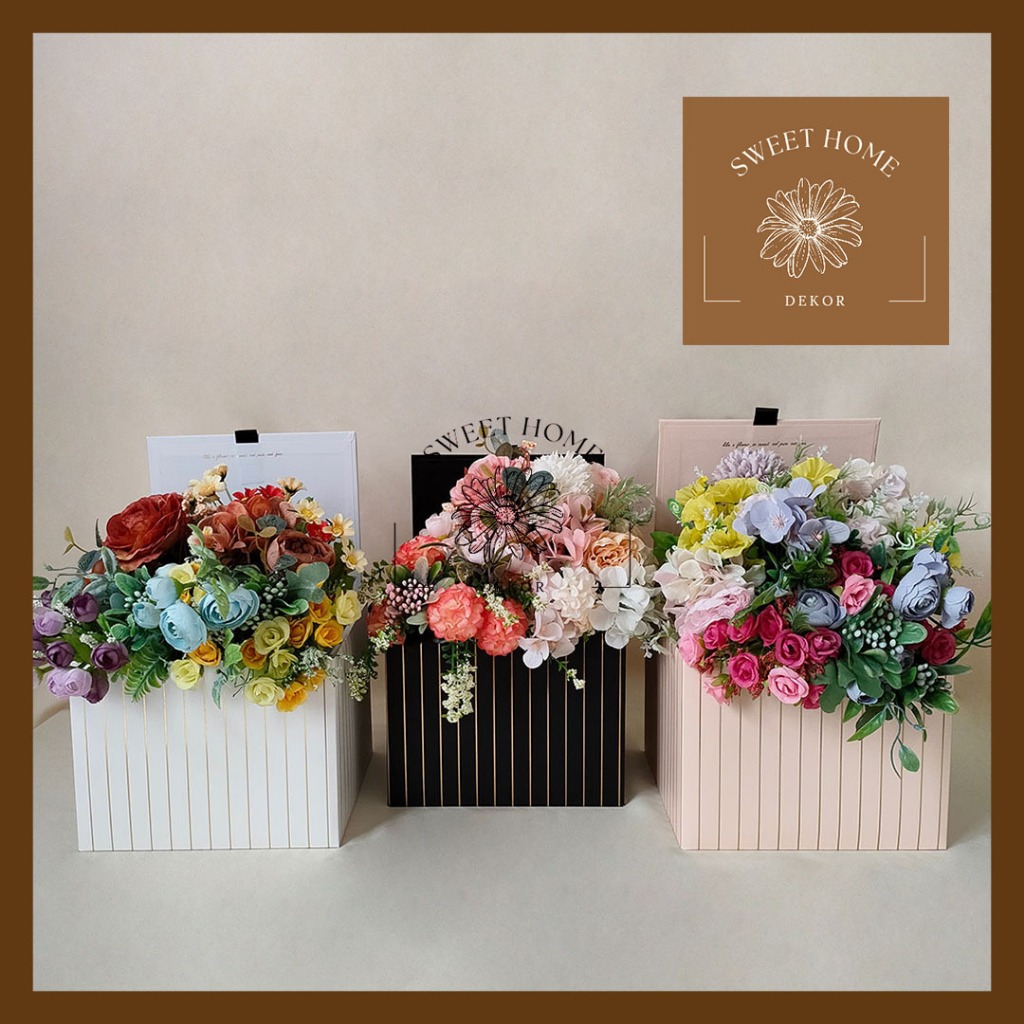 

Gold Line Gift Box Flower Box Kotak Bunga Hiasan Dekorasi Hampers Hadiah