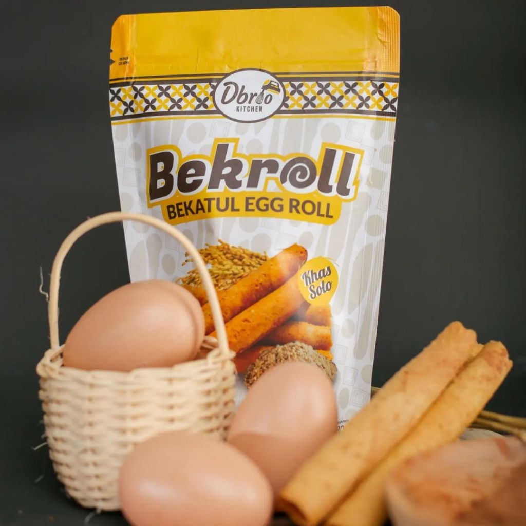 

Eggroll Bekatul Camilan Sehat Hits Kekinian Khas Solo