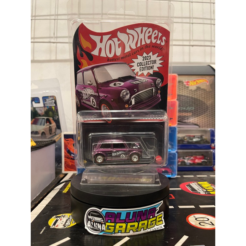 HOTWHEELS COLLECTOR MORRIS MINI