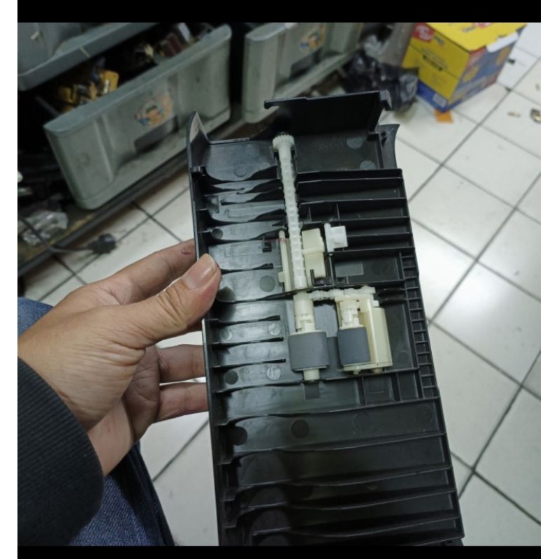Gear pemutar roller adf L5190 used