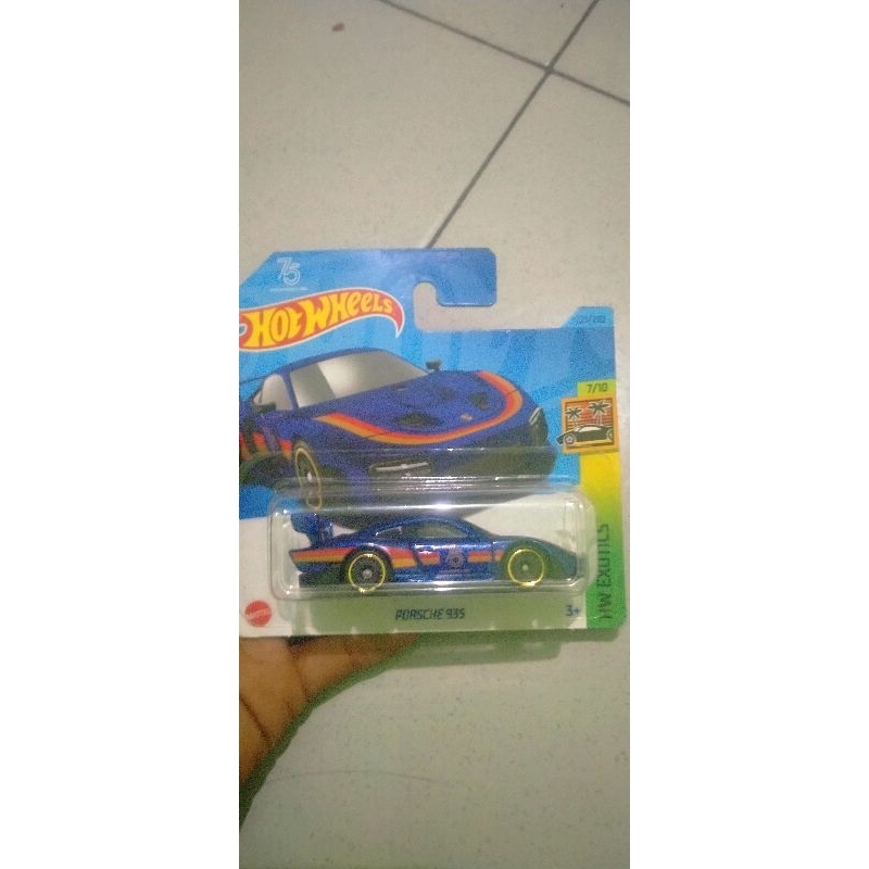 hot wheels (PORSCHE 935)