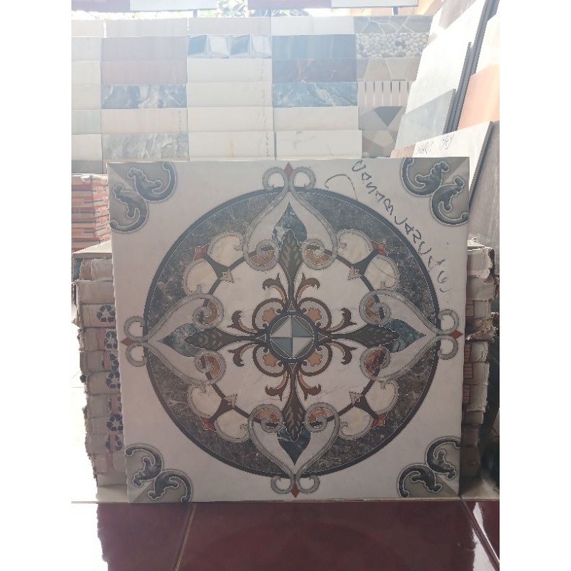 Keramik ukuran 50x50 Uno Casablanca Grey