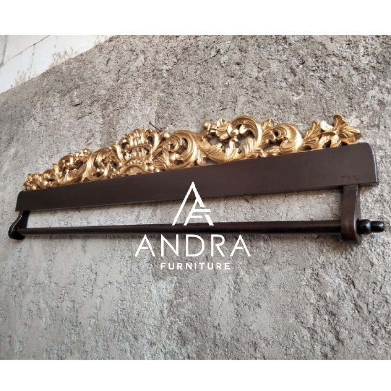 gantungan kain ukir kayu jati, gawangan ukir nempel dinding