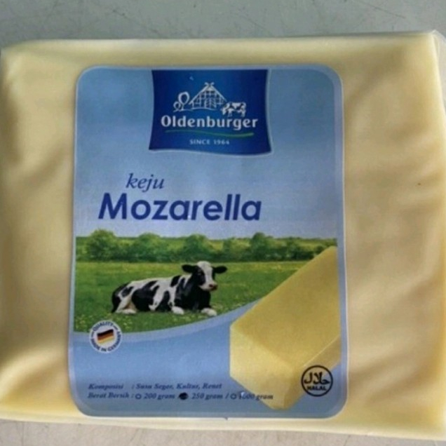 

GRA OLDENBURGER OLDEN BURGER 250 GRAM MOZARELLA MOZARELA MOZZARELA KEJU LELEH MOZA