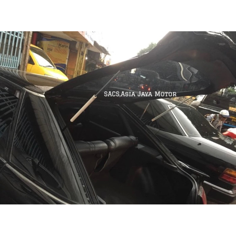 shock bagasi belakang twincam liftback