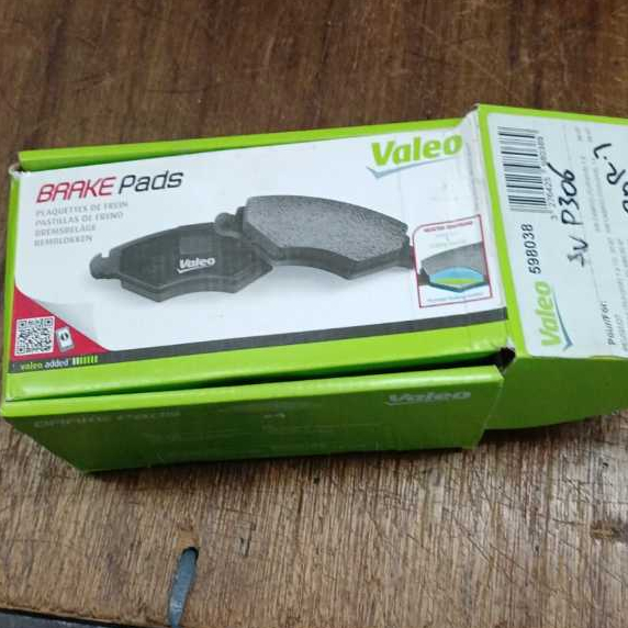 Kampas Rem Depan Peugeot 306 merk Valeo