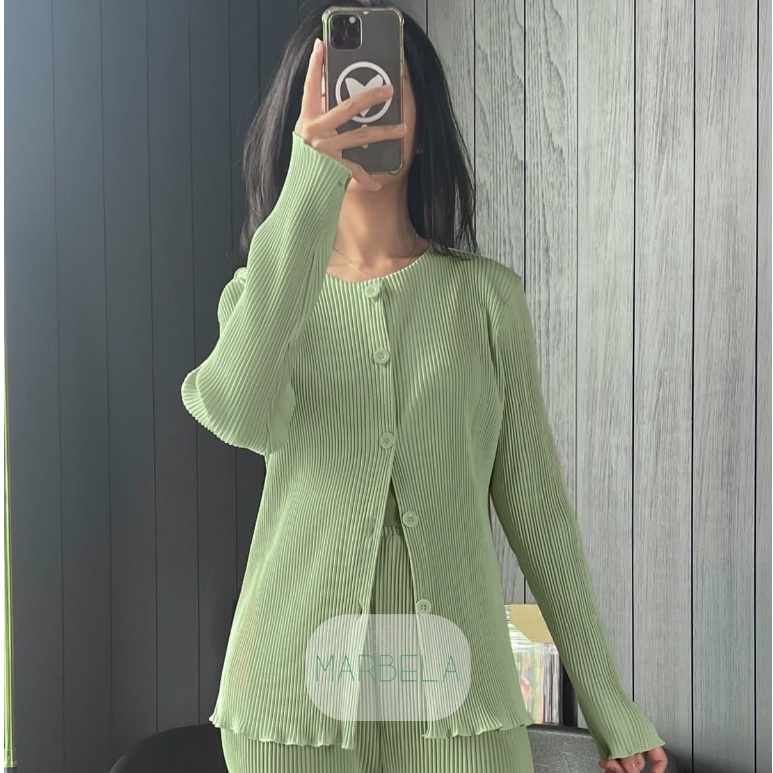 Terlaku.. (A 01) MBL Blouse Wavy Plisket Lidi / Cardigan Plisket.