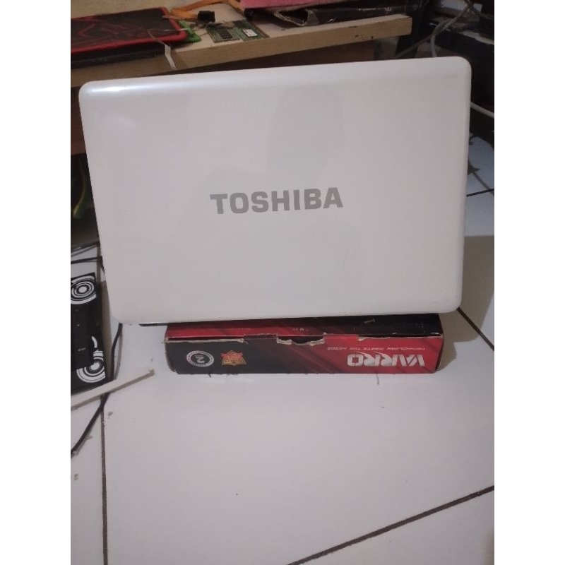 Laptop Toshiba core i3